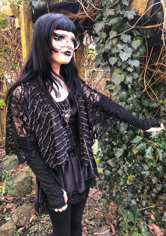 Witchy Victoriana Shrug